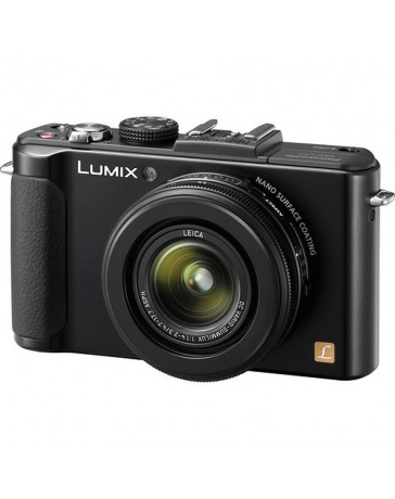 Panasonic LUMIX DMC-LX7K 10.1 MP Digital Camera with 7.5x Intelligent zoom and 3.0-inch LCD - Black - Envío Gratuito