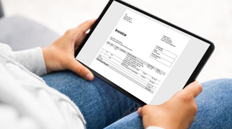 Cómo puedo bajar facturas del SAT fácilmente desde su portal