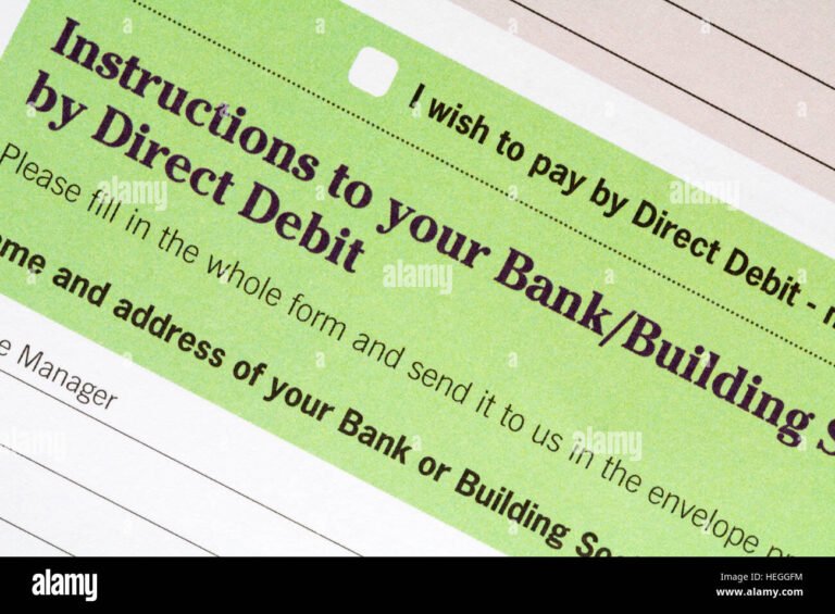 sobre bancario con icono de domiciliacion